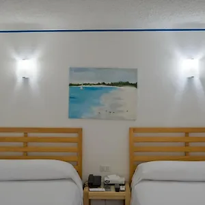 Sotavento & Yacht Club Hotel Cancún